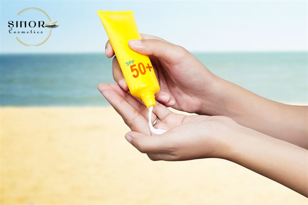 کرم ضدآفتاب رنگی و بدون رنگ