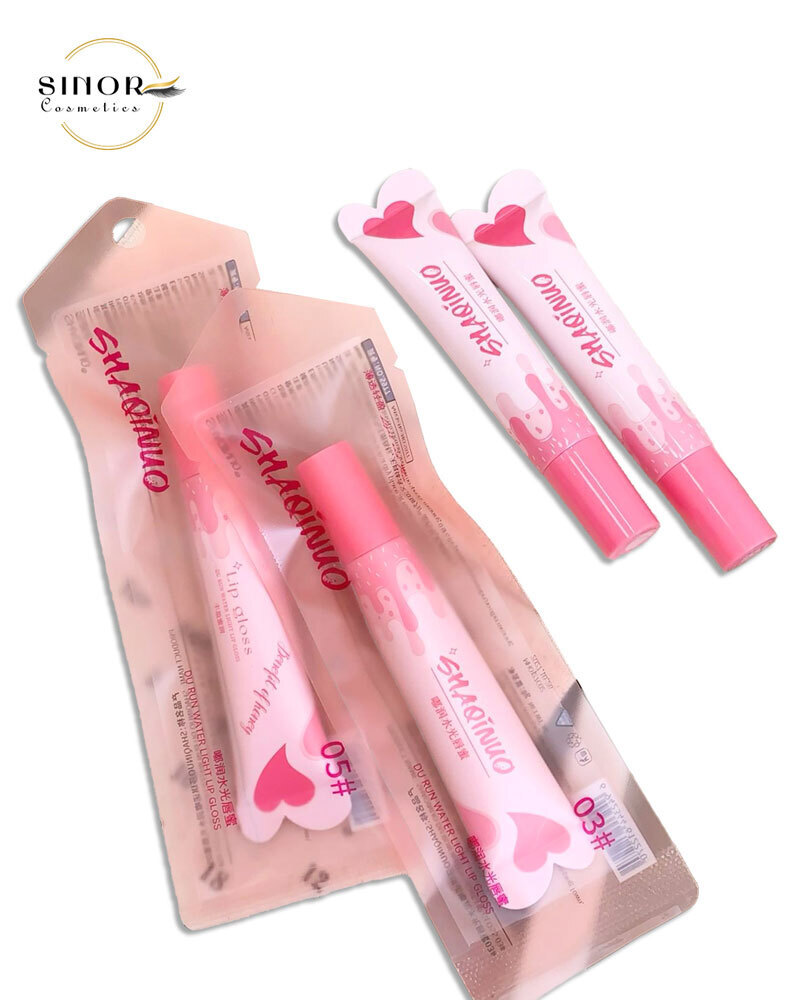  رژلب خیس قلبی 